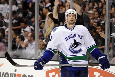 Vancouver Canucks v Los Angeles Kings - Game Four
