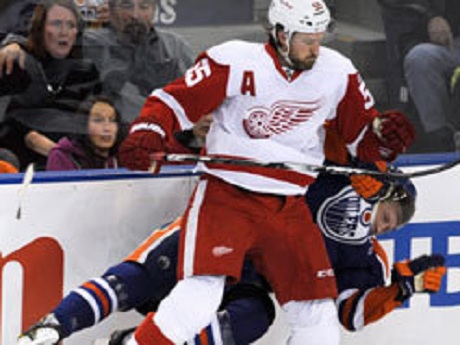 Niklas Kronwall Rocks Ales Hemsky with the Hit Feb 4 2012 