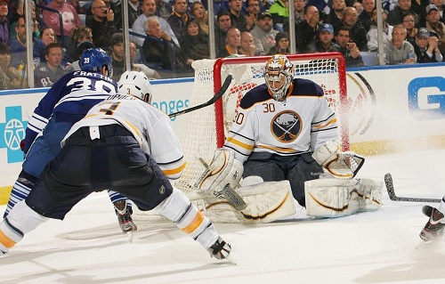 Sabres Edged by Leafs in Closing Seconds