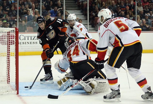 After two impressive wins, Flames fall to Anaheim