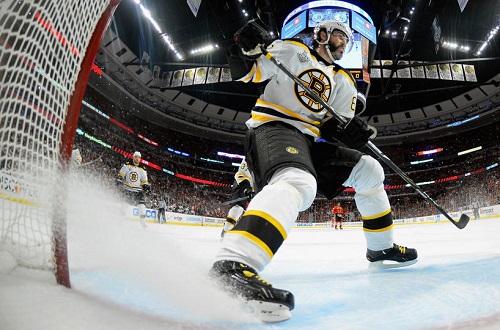 CHICAGO, IL - JUNE 22: Jaromir Jagr #68 of the Boston Bruins plays against the Chicago Blackhawks during the third period of Game Five of the 2013 Stanley Cup Final at the United Center on June 22, 2013 in Chicago, Illinois. Credit:  Brian Babineau/NHLI via Getty Images