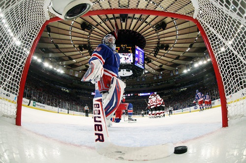 New York Rangers G Henrik Lundqvist puts on a show in San Jose