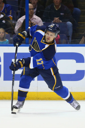 #17 Vladimir Sobotka is reportedly leaving the St. Louis Blues for a three-year contract in the KHL. (Dilip Vishwanat/Getty images)