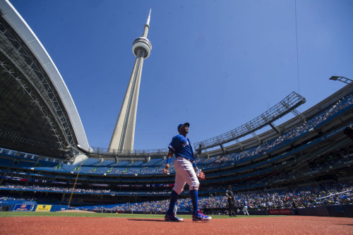 Rogers Centre could have a hockey rink here instead of a pitcher’s mound when it’s Toronto’s turn to get an outdoor game north of the border. (Carlos Osorio – Toronto Star)