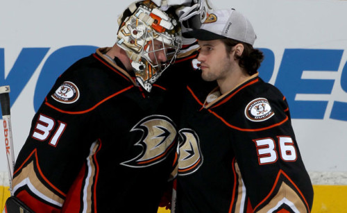 Will one of the two Ducks goalies step up and take the crease, or will Head Coach Bruce Bourdreau go with the hot hand throughout the playoffs? (Debora Robinson – NHLi via Getty Images)