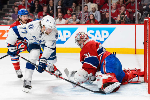 The responsibility of getting the Canadiens back on track falls on Carey Price’s shoulders tonight. (Minas Panagiotakis – Getty Images)