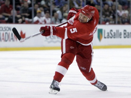 Nicklas Lidstrom is one of the best defensemen to have ever played the game. (Canadian Press – Paul Sancya)