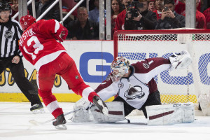 Detroit Red Wings forward Pavel Datsyuk scores in a shootout against the Colorado Avalanche in a 3-2 loss on February 12, 2016. (Photo by Dave Reginek/NHLI via Getty Images)