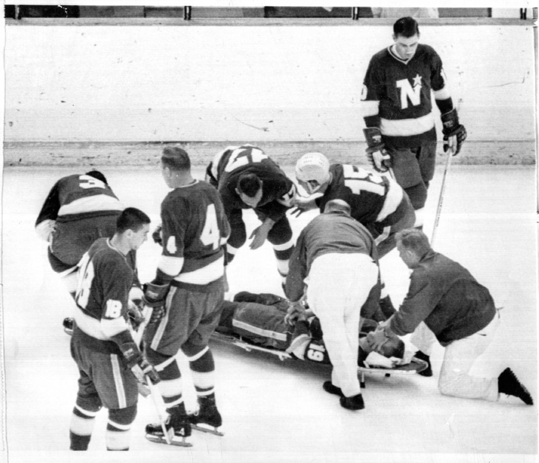 Charlie Simmer 1978 Los Angeles Kings Vintage Throwback NHL Hockey