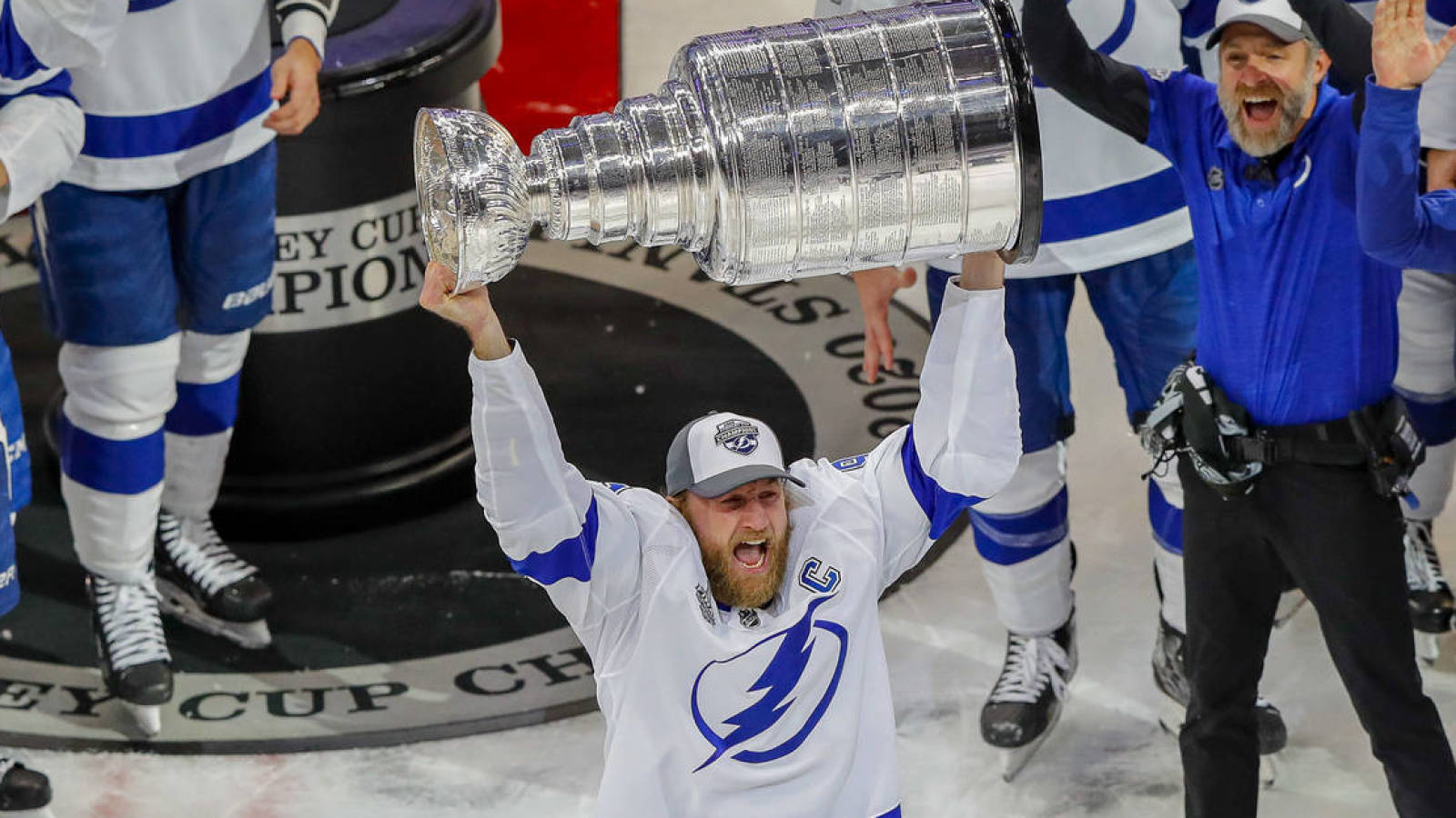 Tampa Bay Lightning: Steven Stamkos Proves His Worth As Captain