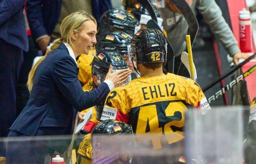 Campbell, 1st woman full-time AHL coach, behind Kraken bench for preseason  game