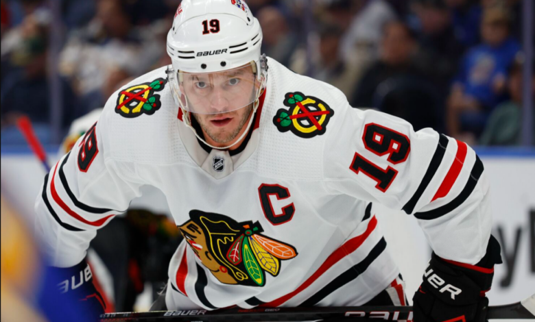 The Chicago Blackhawks reverse - Complete Hockey News